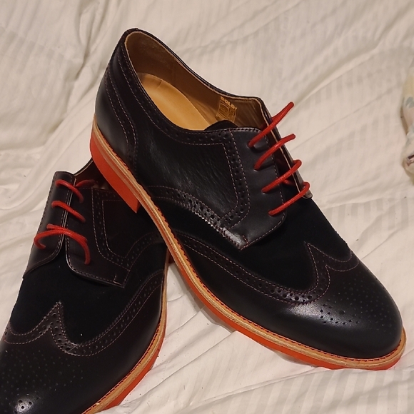 BOLD! By soxy.com Size 12 Wingtips, NWOT - Picture 2 of 6